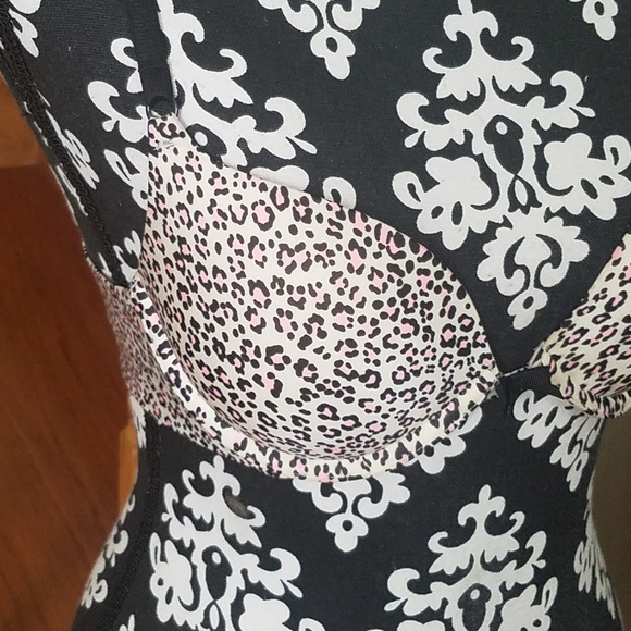 Victoria's Secret bra - Picture 6 of 6